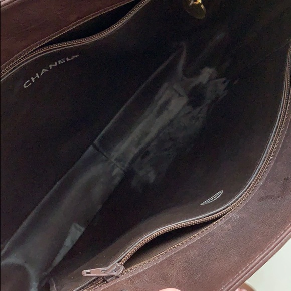 VINTAGE CHANEL BAG - Picture 3 of 3